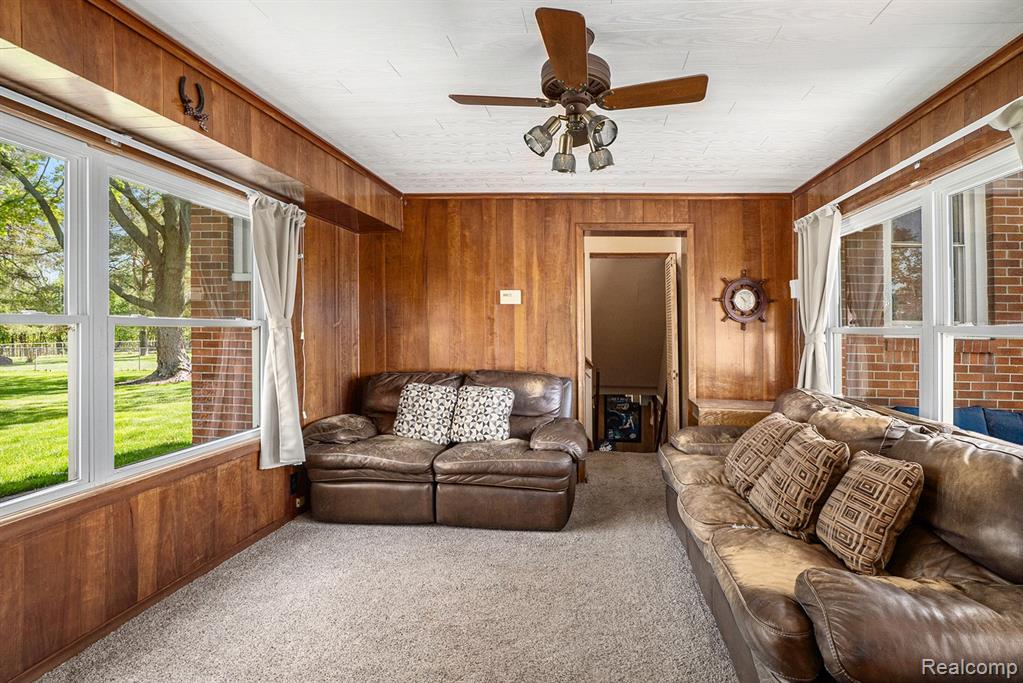 6309 Perry Road Grand Blanc, MI 48439 - Photo 8 of 27
