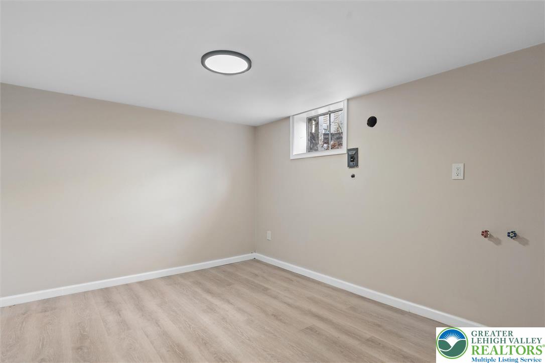 3606 Springer Street Moosic, PA 18507 - Photo 26 of 32