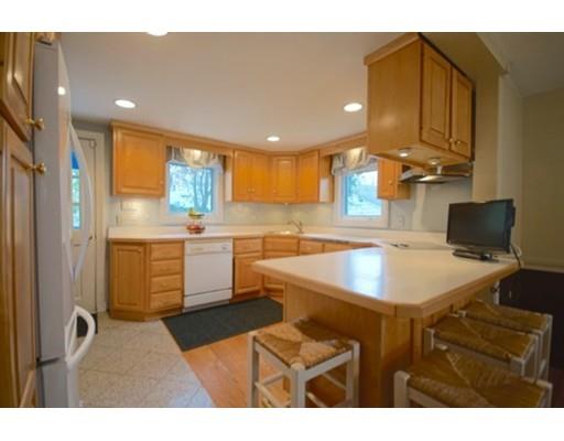26 Arvidson Road Lynn, MA 01904 - Photo 9 of 29 Gallery Image 9