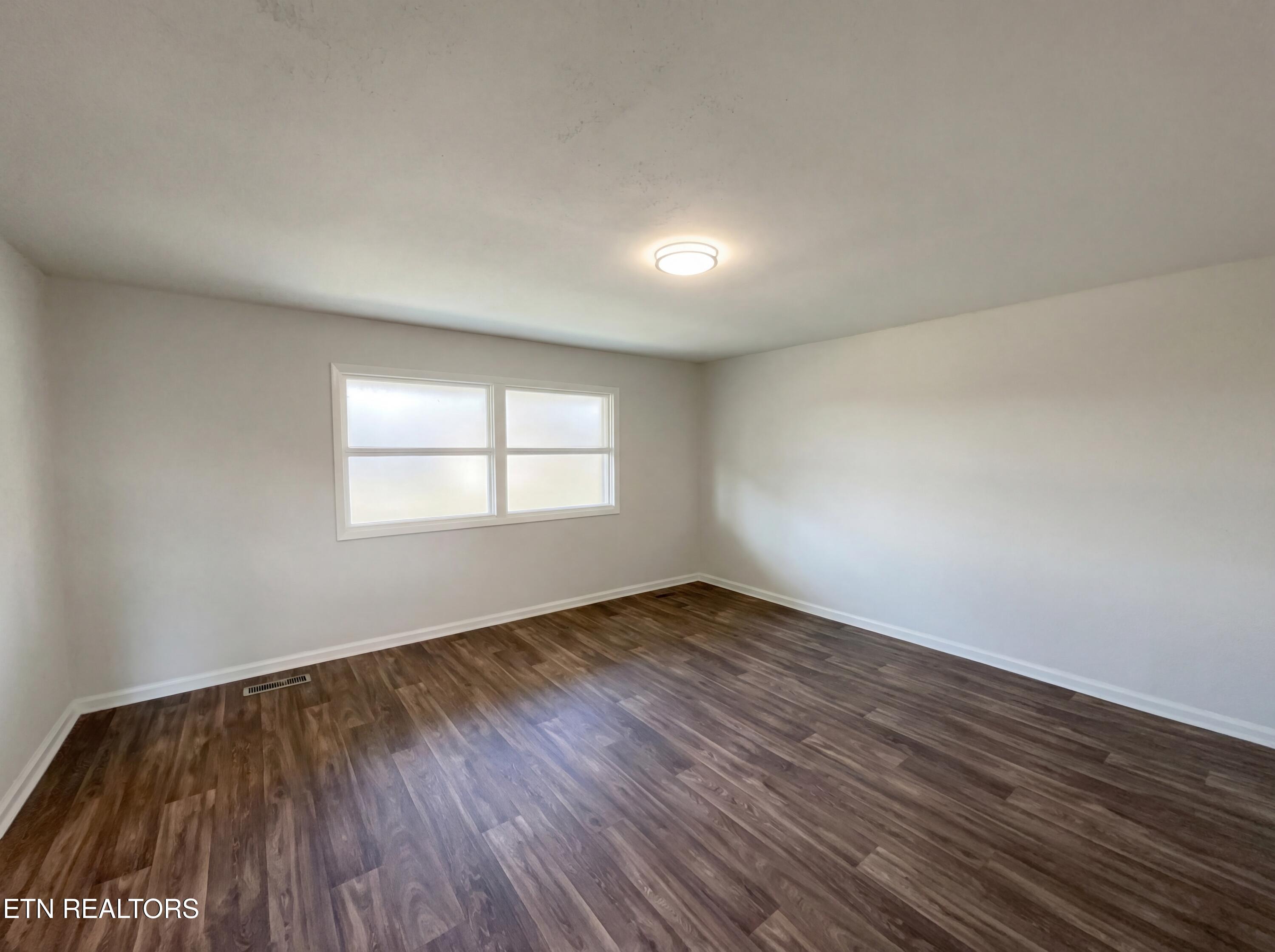 4606 Elm View Drive Knoxville, TN 37921 - Photo 18 of 23 listing_17