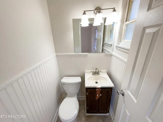 $312,000 | 4606 Elm View Drive, Knoxville, TN 37921