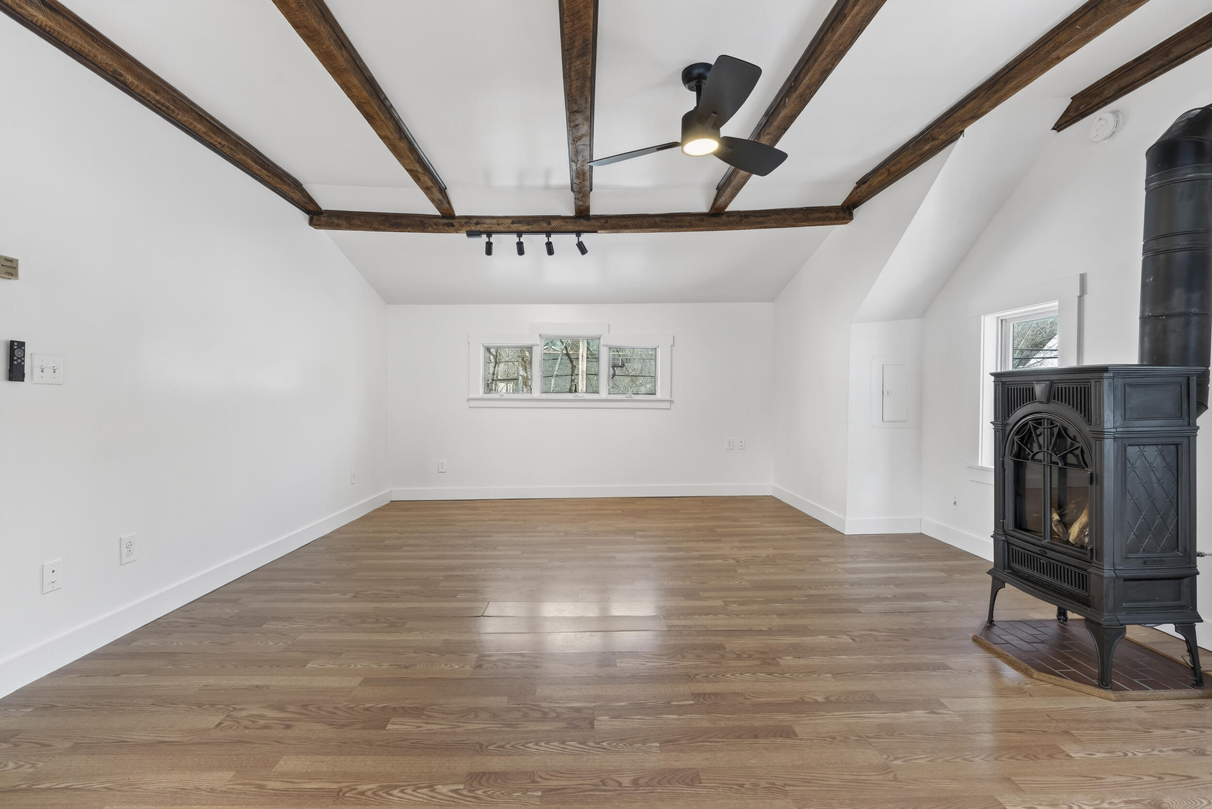 37 Windsor Street Randolph, ME 04346 - Photo 30 of 47 30_37windsor-40