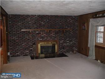 3310 Haycreek Road Birdsboro, PA 19508 - Photo 5 of 12 Living Room
