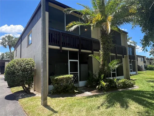 $1,750 | 631 North Keene Road, Unit S8, Clearwater, FL 33755