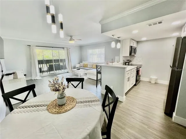 $1,750 | 631 North Keene Road, Unit S8, Clearwater, FL 33755