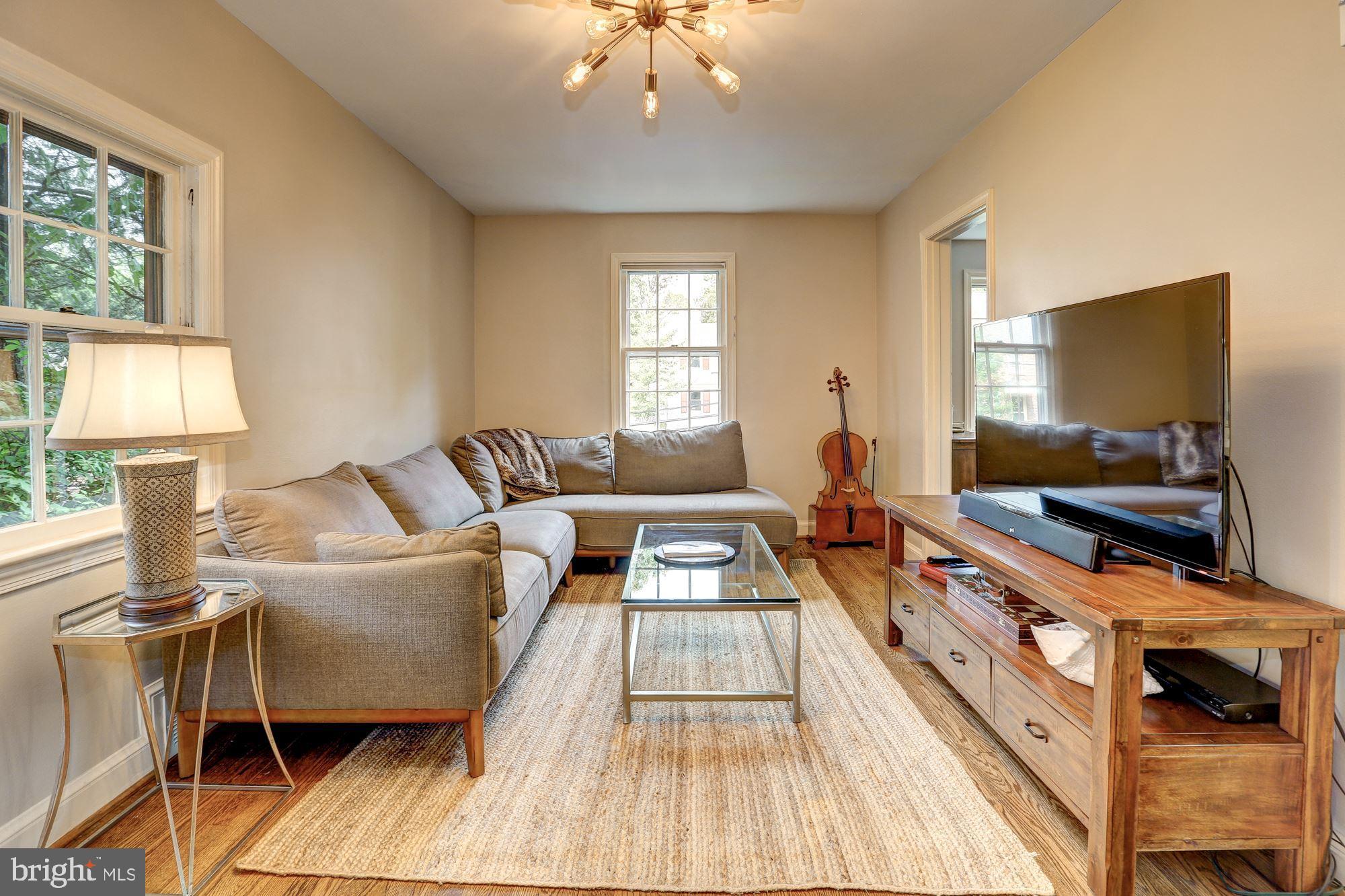 5908 Gloster Road Bethesda, MD 20816 - Photo 14 of 40