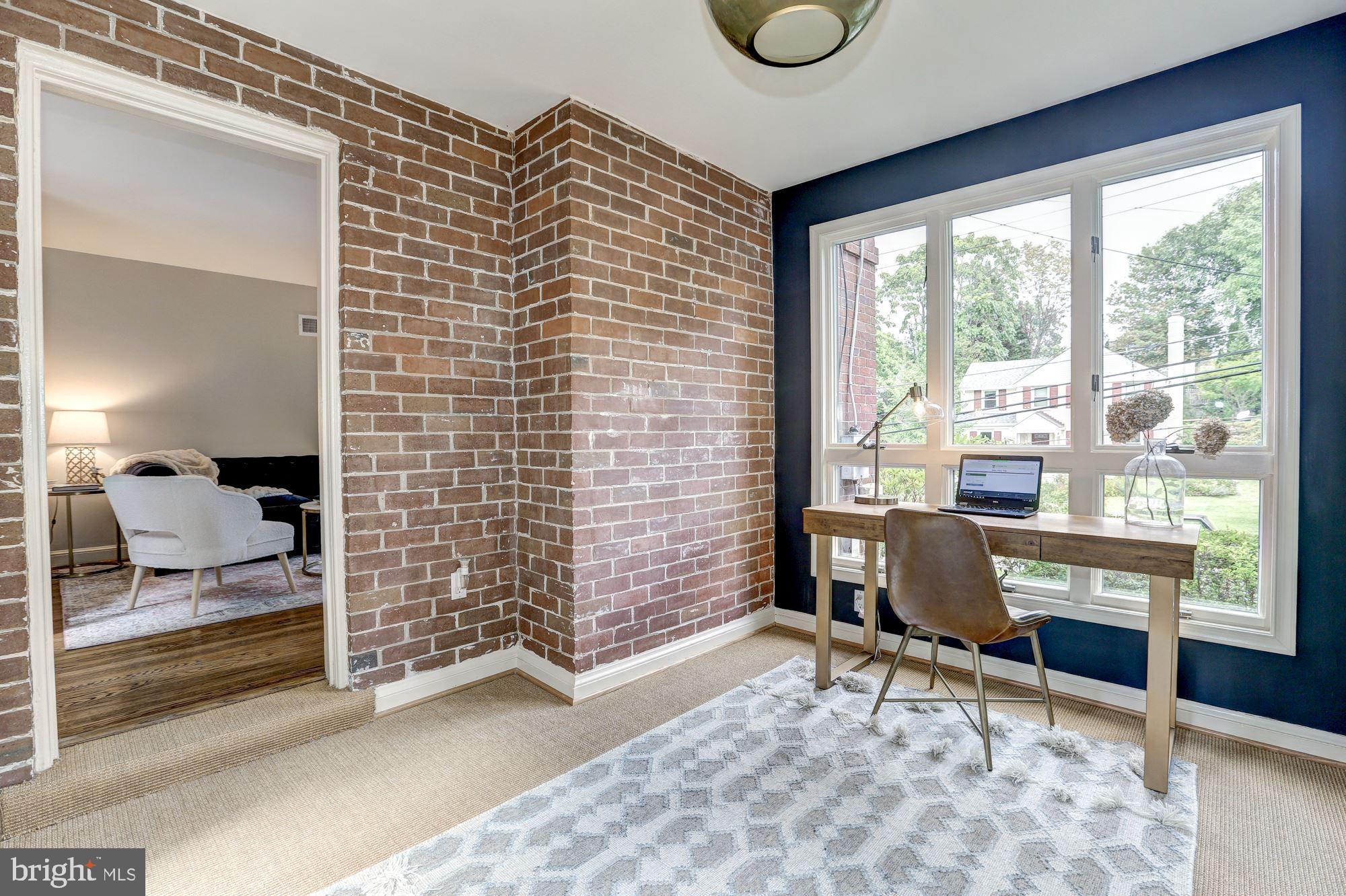 5908 Gloster Road Bethesda, MD 20816 - Photo 15 of 40 Private Home Office