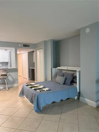 $1,800 | 7540 Bay Island Drive South, Unit 156, South Pasadena, FL 33707