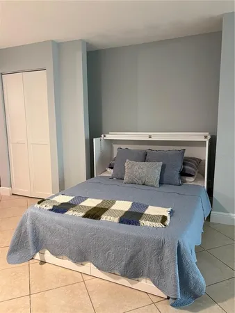 $1,800 | 7540 Bay Island Drive South, Unit 156, South Pasadena, FL 33707