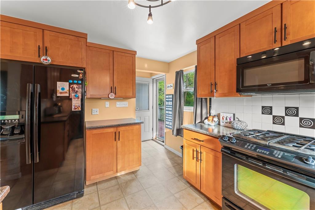 4184 Battle Ridge Road McDonald, PA 15057 - Photo 20 of 37