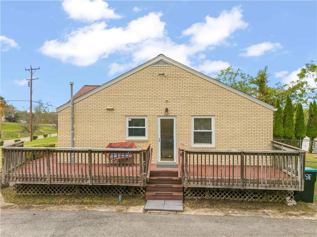 4184 Battle Ridge Road McDonald, PA 15057 - Photo 4 of 37