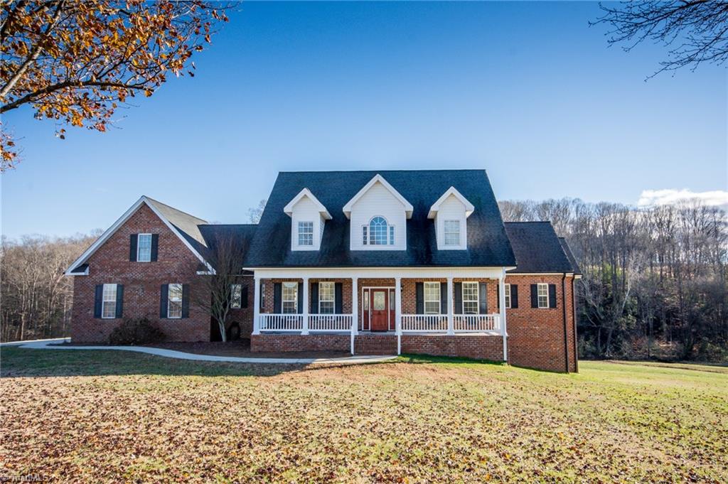 465 Fox Hunter Road Harmony, NC 28634 - Photo 1 of 38 Gallery Image 1