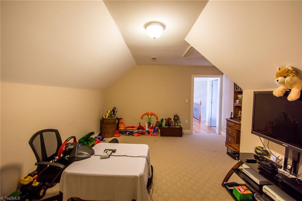 465 Fox Hunter Road Harmony, NC 28634 - Photo 24 of 38 Gallery Image 24