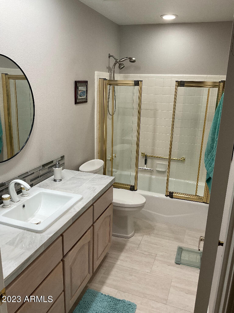 15301 Piccadilly Road Goodyear, AZ 85395 - Photo 23 of 31 22