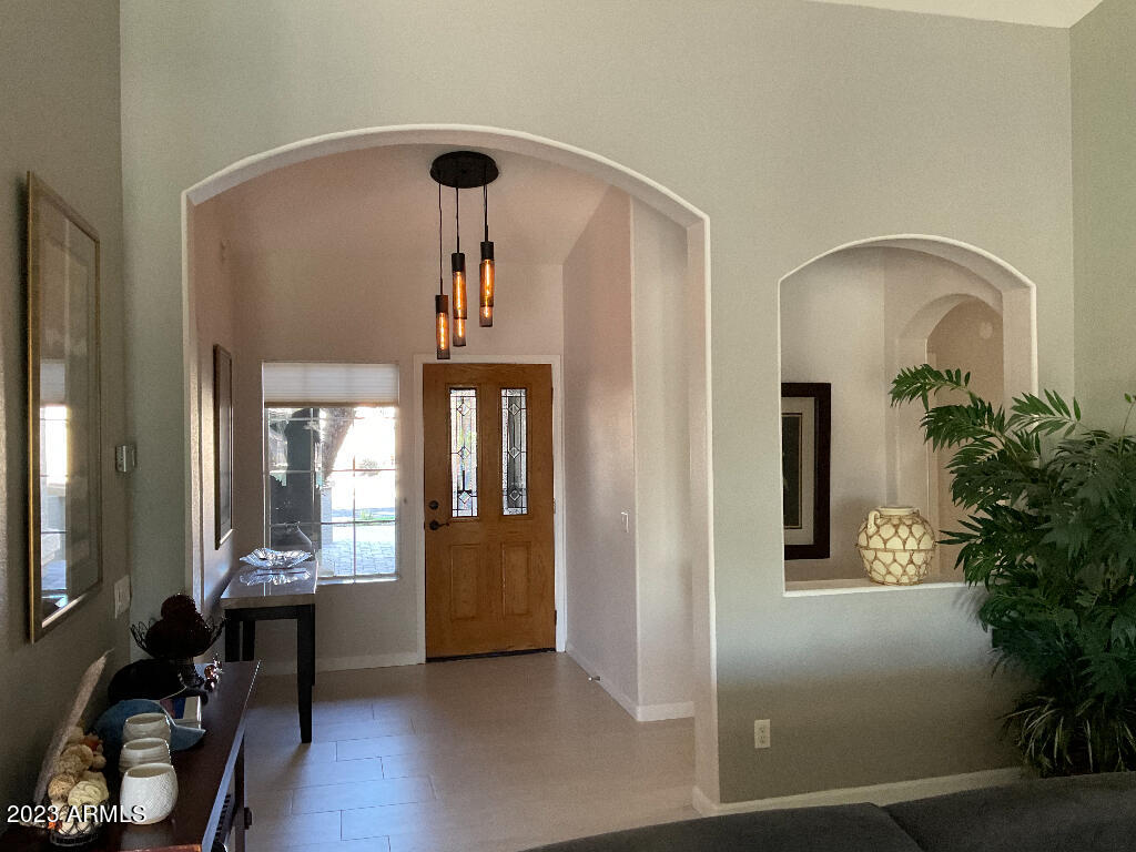 15301 Piccadilly Road Goodyear, AZ 85395 - Photo 9 of 31 08