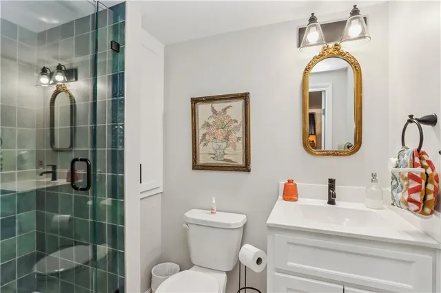 $335,000 | 9231 West 100th Street, Overland Park, KS 66212