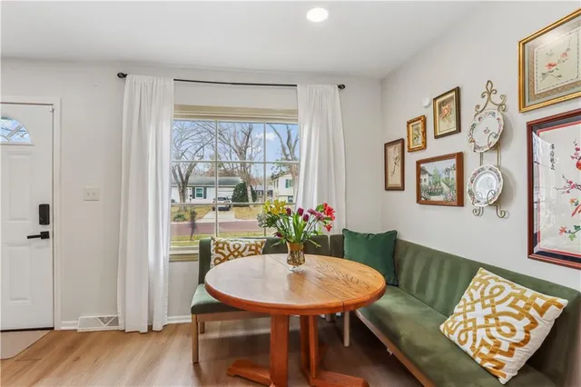 $335,000 | 9231 West 100th Street, Overland Park, KS 66212