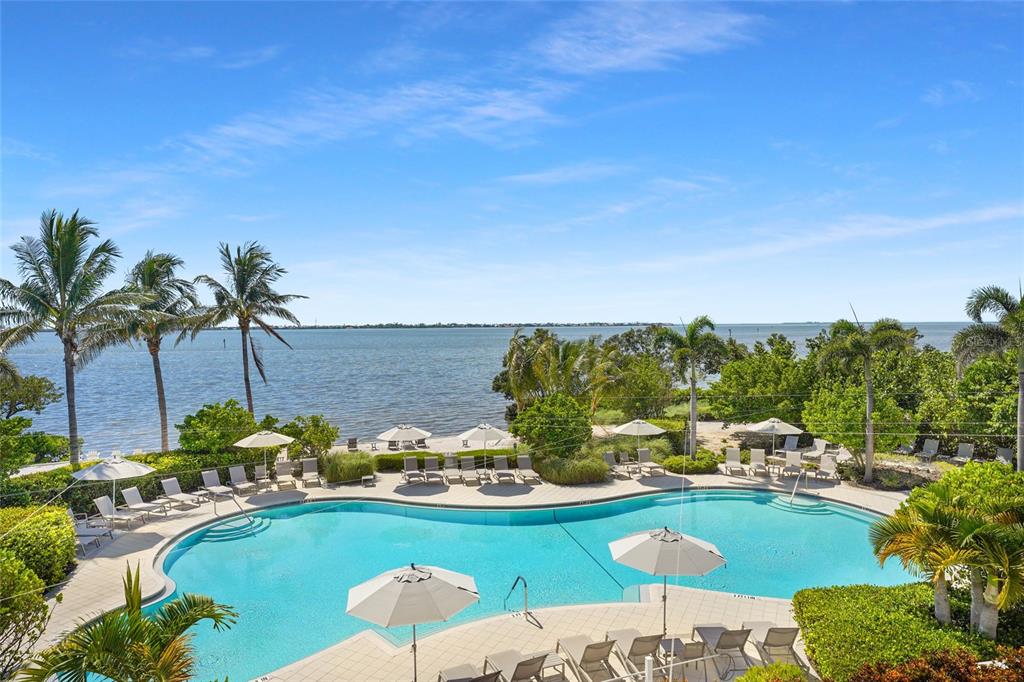 303 Compass Point Drive, Unit 101 Bradenton, FL 34209 - Photo 14 of 76