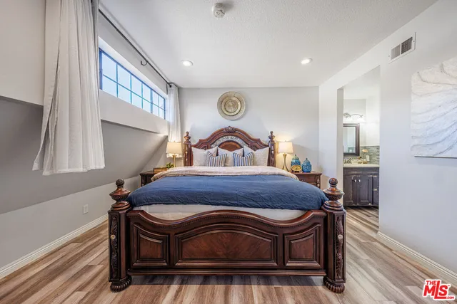 $849,000 | 170 North Sierra Bonita Avenue, Unit 4, Pasadena, CA 91106