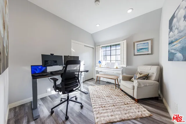 $849,000 | 170 North Sierra Bonita Avenue, Unit 4, Pasadena, CA 91106