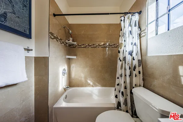 $799,000 | 170 North Sierra Bonita Avenue, Unit 4, Pasadena, CA 91106