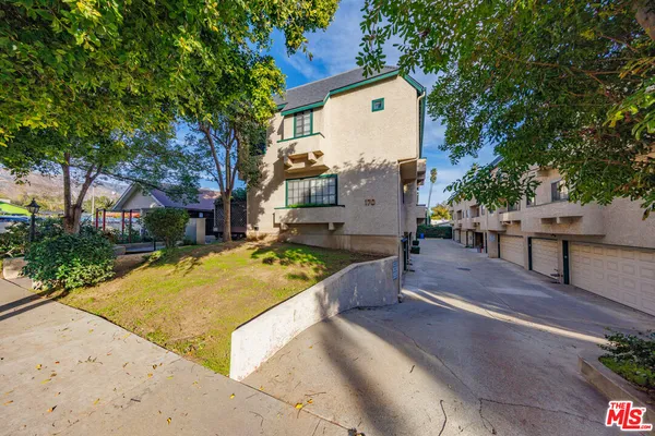 $799,000 | 170 North Sierra Bonita Avenue, Unit 4, Pasadena, CA 91106