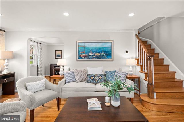 $1,407,002 | 803 Beverley Drive, Alexandria, VA 22302