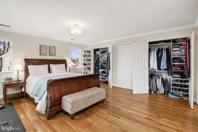 $1,407,002 | 803 Beverley Drive, Alexandria, VA 22302