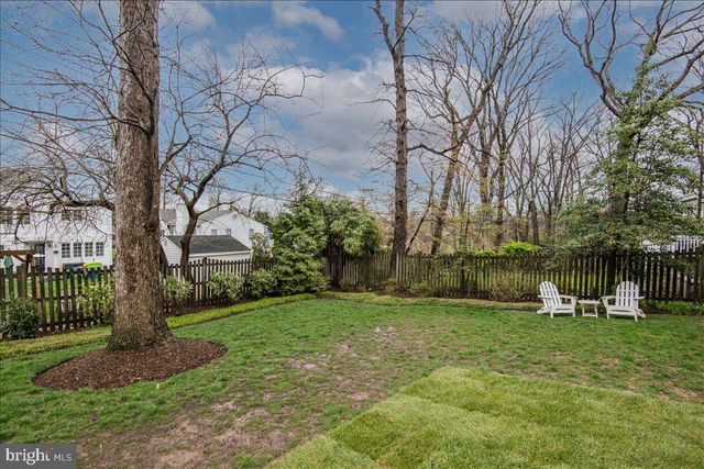 $1,407,002 | 803 Beverley Drive, Alexandria, VA 22302