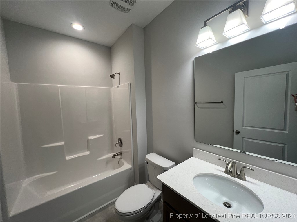 4252 Dock View Road Fayetteville, NC 28306 - Photo 18 of 38 Gallery Image 18