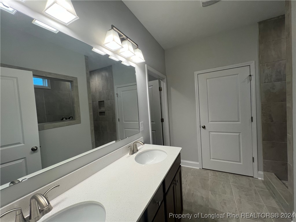 4252 Dock View Road Fayetteville, NC 28306 - Photo 21 of 38 Gallery Image 21