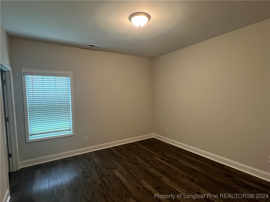 4252 Dock View Road Fayetteville, NC 28306 - Photo 5 of 38 Gallery Image 5
