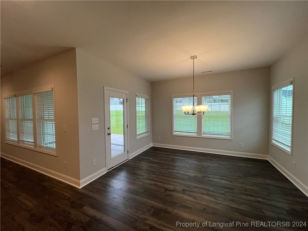 4252 Dock View Road Fayetteville, NC 28306 - Photo 10 of 38 Gallery Image 10