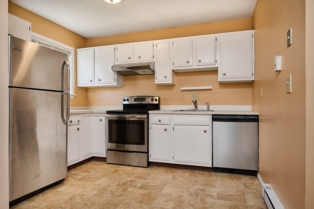 170 East Hadley Road, Unit 69 Amherst, MA 01002 - Photo 4 of 24 Gallery Image 4