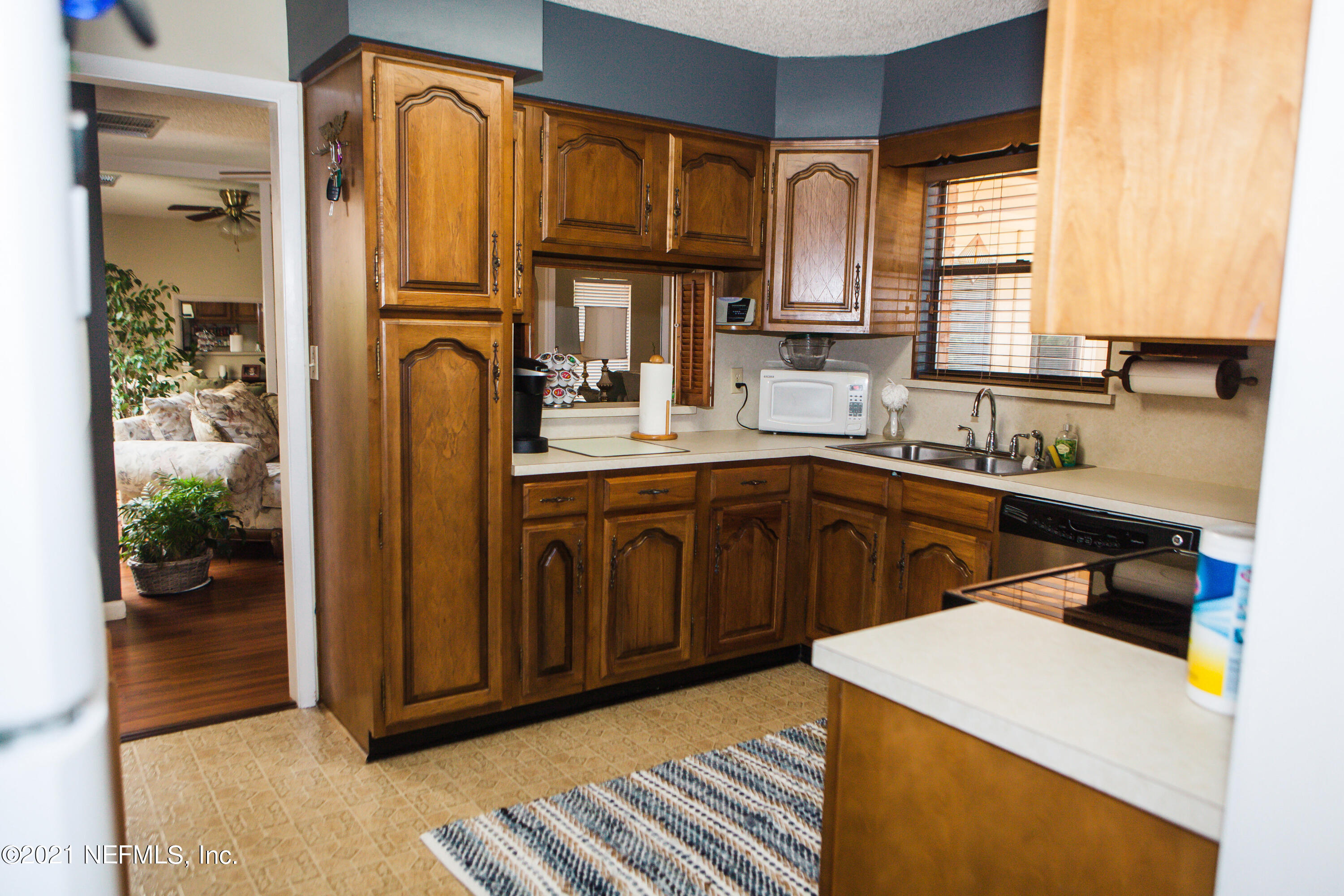 274501 Murrhee Road Hilliard, FL 32046 - Photo 17 of 30 16 Kitchen 2