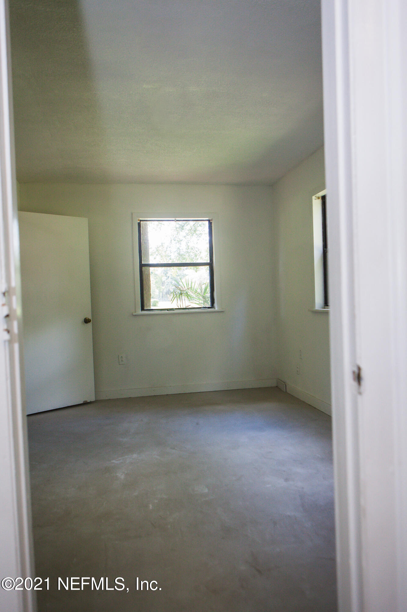 274501 Murrhee Road Hilliard, FL 32046 - Photo 28 of 30 27 Cottage Utility Bldg office bedroom