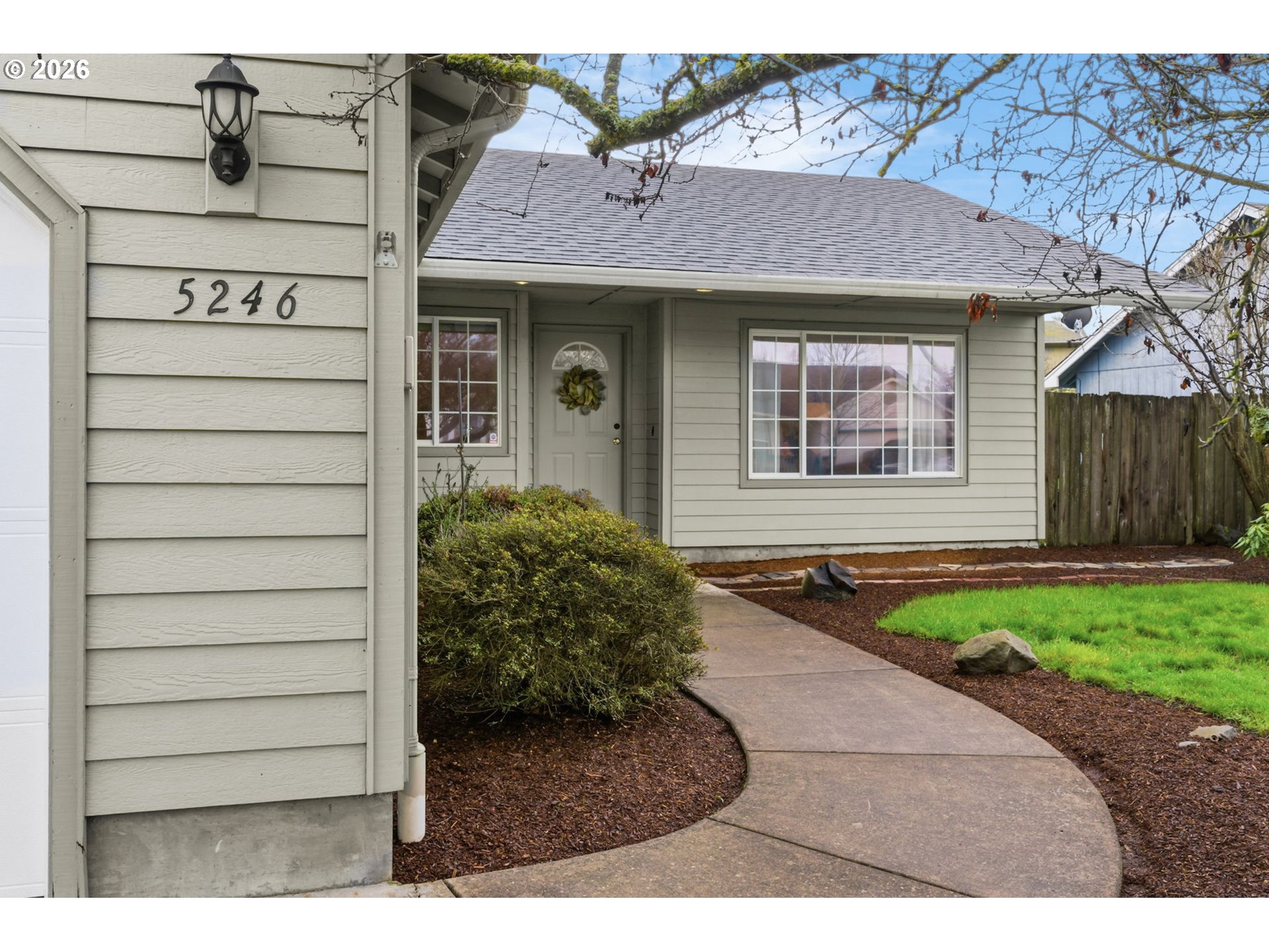 5246 Austin Way Eugene, OR 97402 - Photo 4 of 37