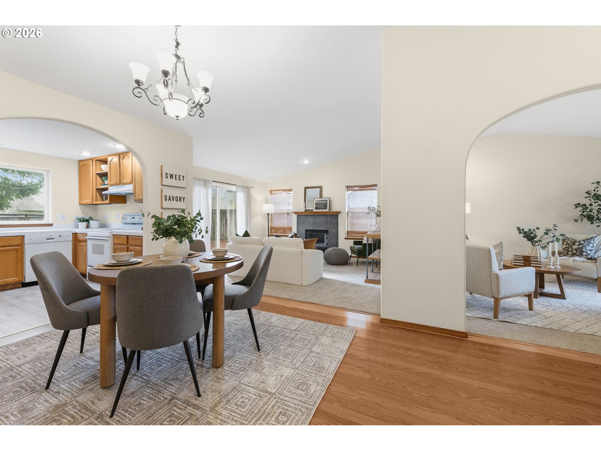 5246 Austin Way Eugene, OR 97402 - Photo 7 of 37