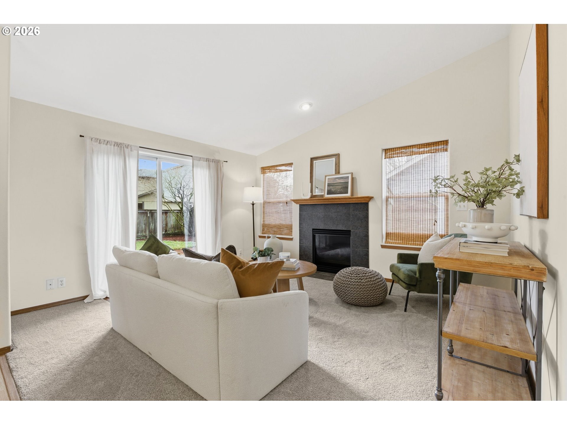 5246 Austin Way Eugene, OR 97402 - Photo 8 of 37