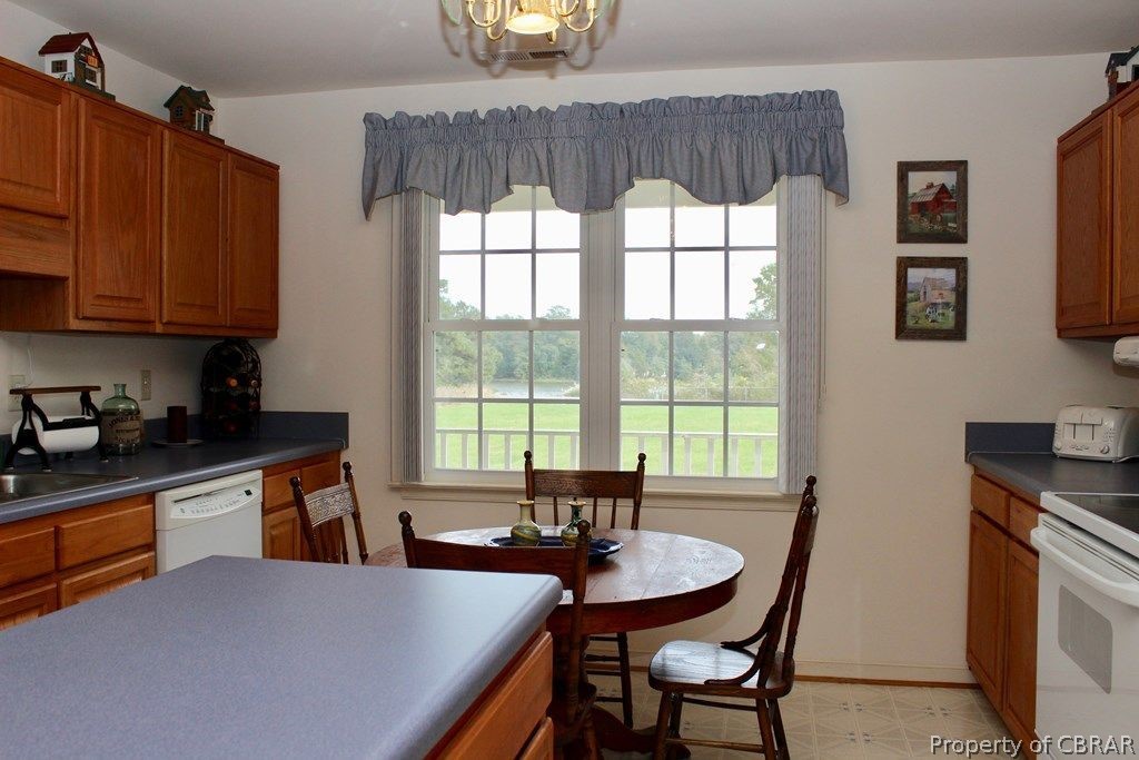 28 Plantation Road Callao, VA 22435 - Photo 13 of 34 Gallery Image 13