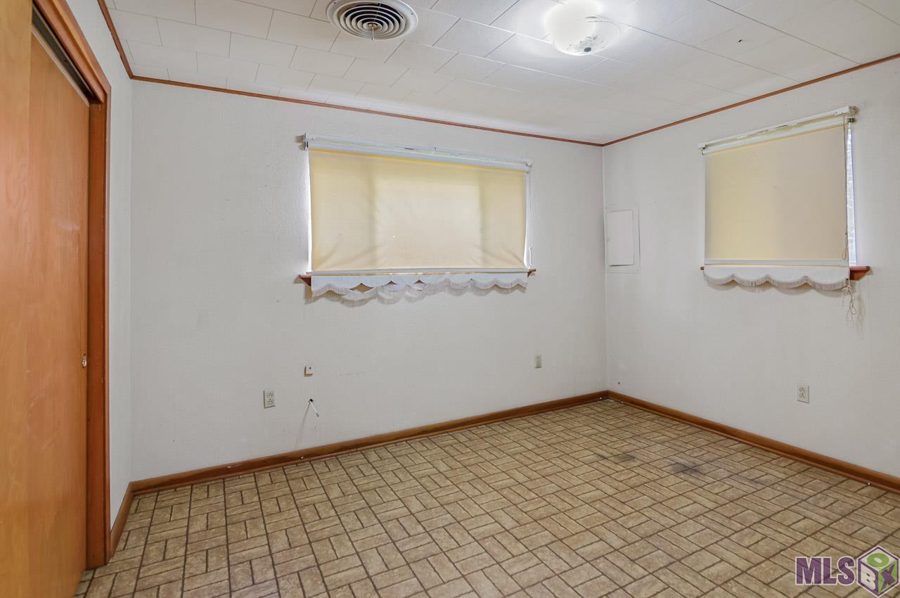 44132 Gold Place Road St. Amant, LA 70774 - Photo 5 of 11 Gallery Image 5