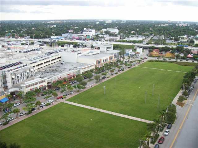 3301 Northeast 1st Avenue, Unit H1705 Miami, FL 33137 - Photo 2 of 25 Exterior Front