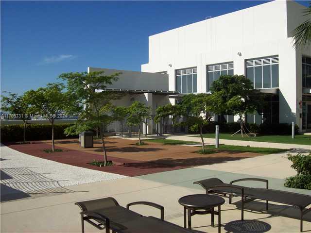 3301 Northeast 1st Avenue, Unit H1705 Miami, FL 33137 - Photo 23 of 25 Exterior Front