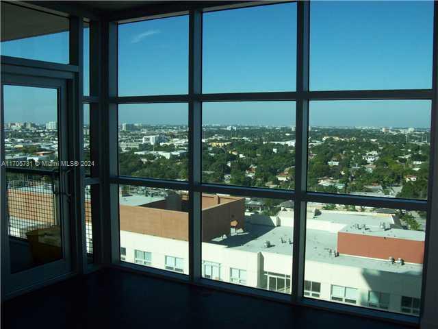 3301 Northeast 1st Avenue, Unit H1705 Miami, FL 33137 - Photo 4 of 25 Exterior Front