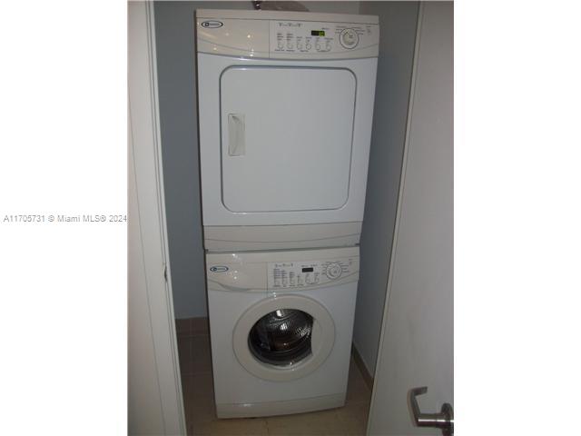 3301 Northeast 1st Avenue, Unit H1705 Miami, FL 33137 - Photo 9 of 25 Exterior Front