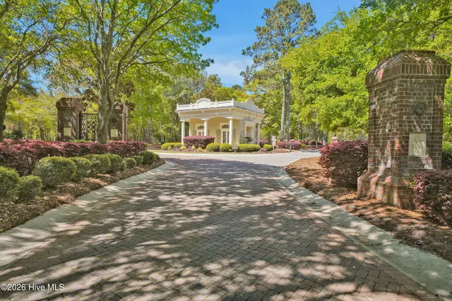 $899,000 | 600 North Seascape Boulevard Southwest, Supply, NC 28462