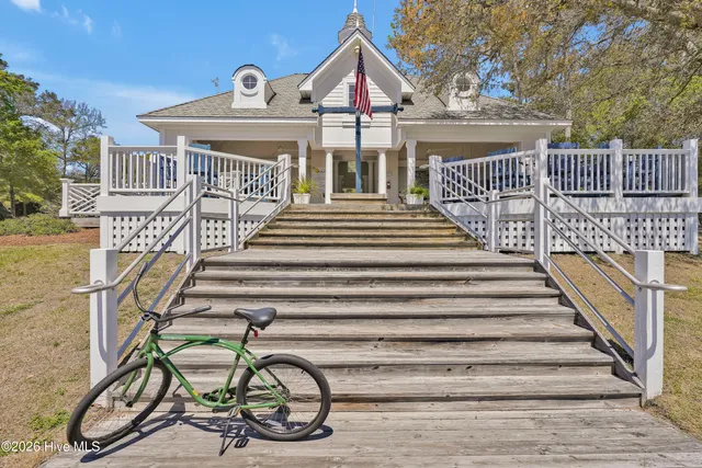 $899,000 | 600 North Seascape Boulevard Southwest, Supply, NC 28462