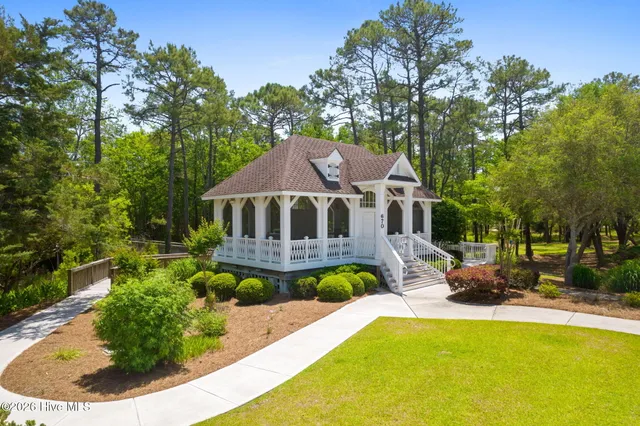 $899,000 | 600 North Seascape Boulevard Southwest, Supply, NC 28462
