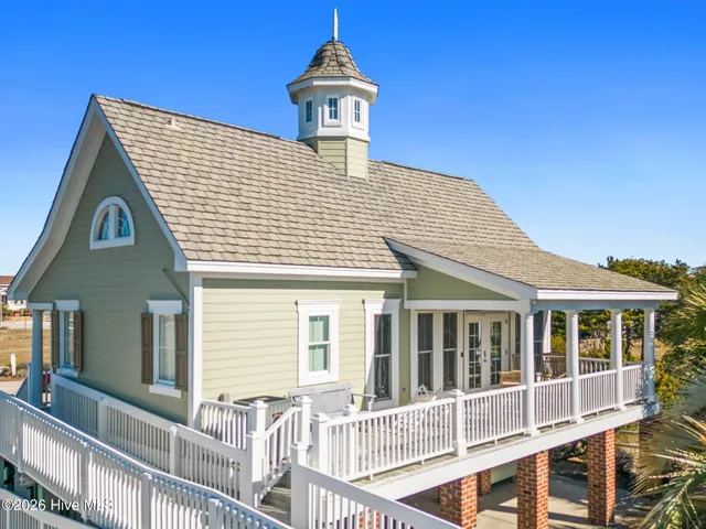 $899,000 | 600 North Seascape Boulevard Southwest, Supply, NC 28462