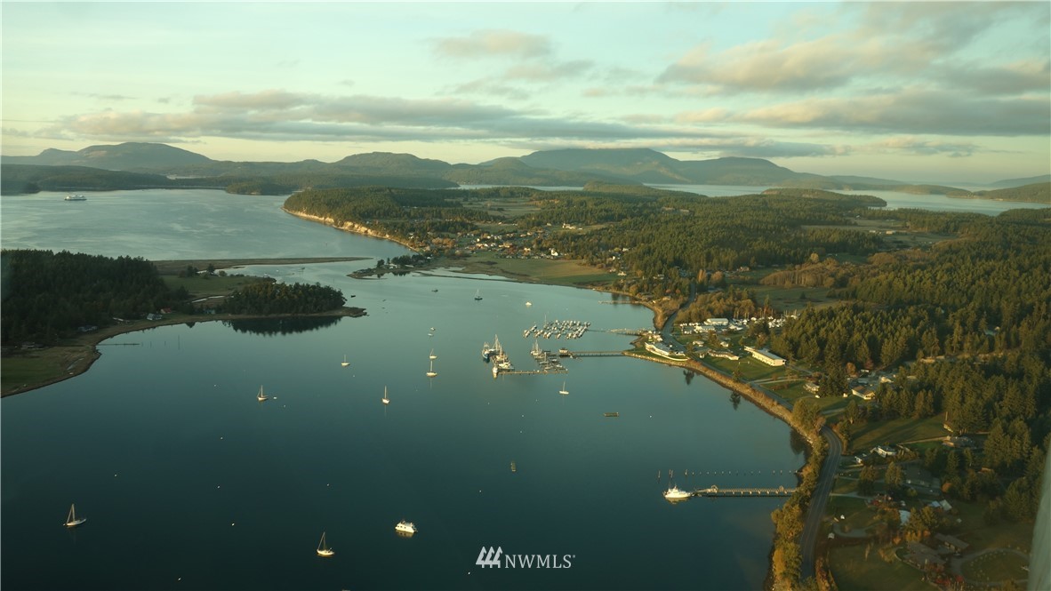 121314 Rum Runner Road Lopez Island, WA 98261 - Photo 2 of 28 Gallery Image 2